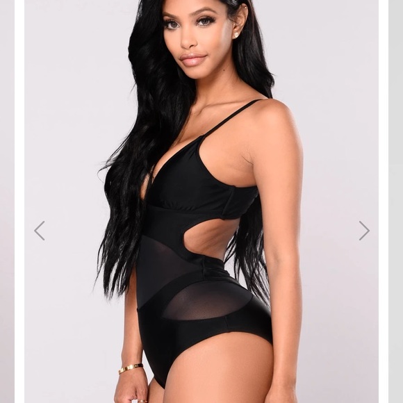 NWT BLACK STRAPPY MESH CUT OUT BACKLESS BODYSUIT - Picture 4 of 7